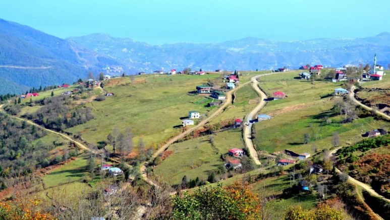 YAYLA EVLERİ YIKILIYOR, TEPKİLER BÜYÜYOR